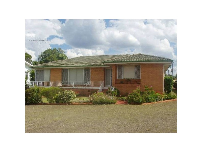 Centenary Heights QLD 4350