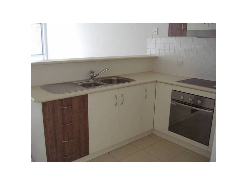 Mount Lofty QLD 4350