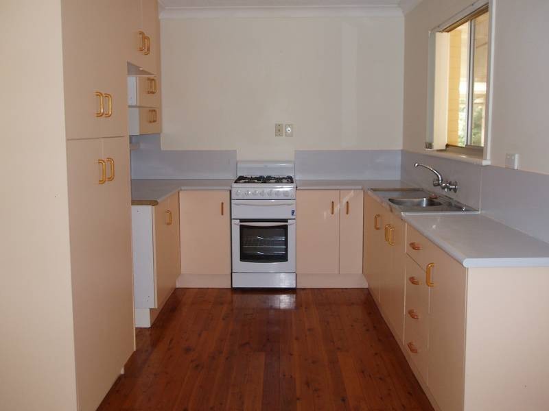 Newtown QLD 4350