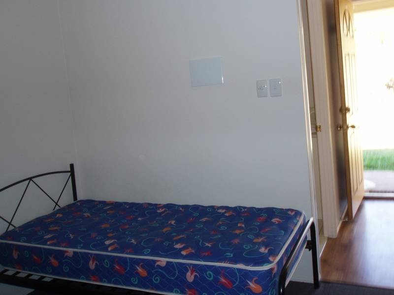 24/14 FANNY STREET, Newtown QLD 4350