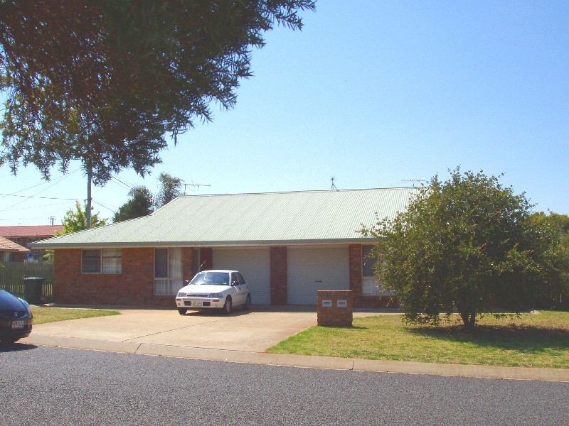 Kearneys Spring QLD 4350