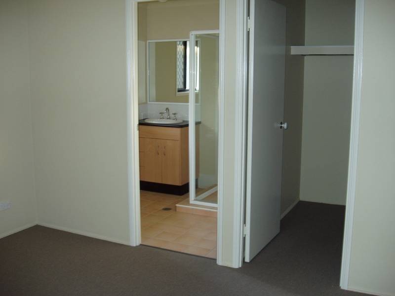 86B HOGG STREET, Wilsonton QLD 4350