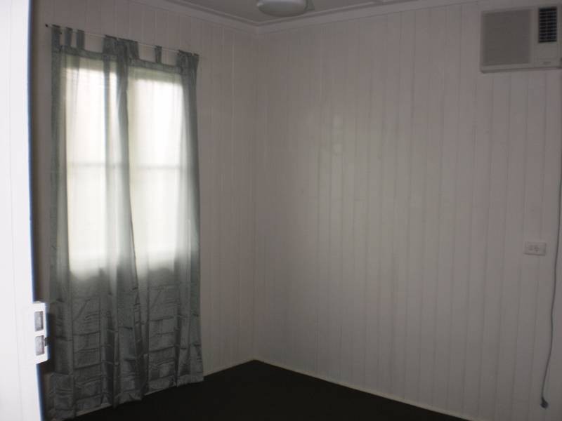 Newtown QLD 4350