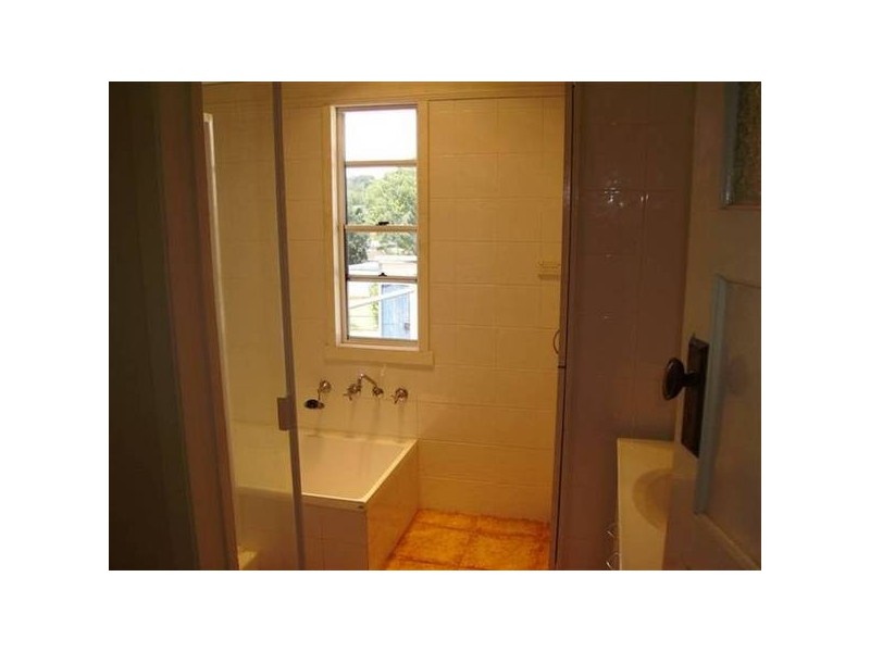 Centenary Heights QLD 4350