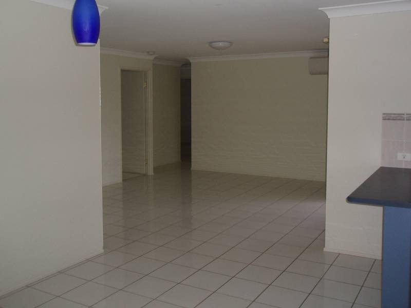 Kearneys Spring QLD 4350