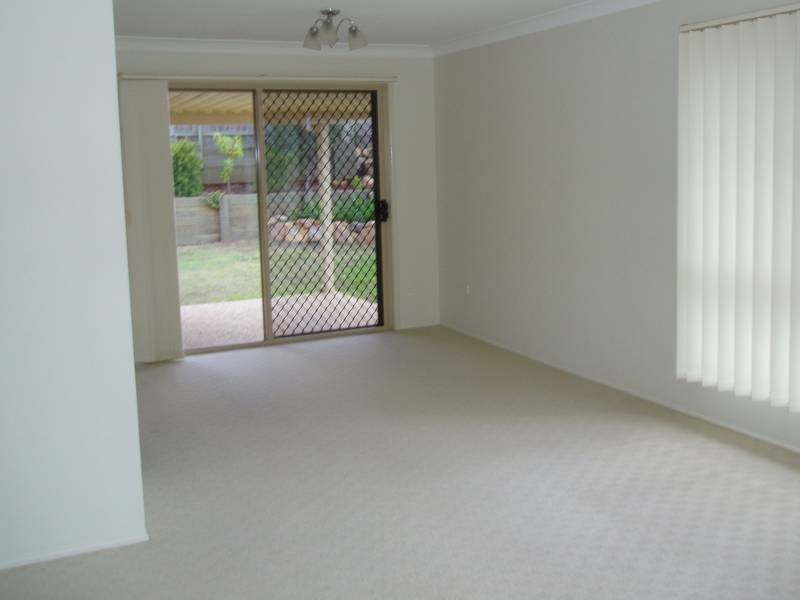 Kearneys Spring QLD 4350