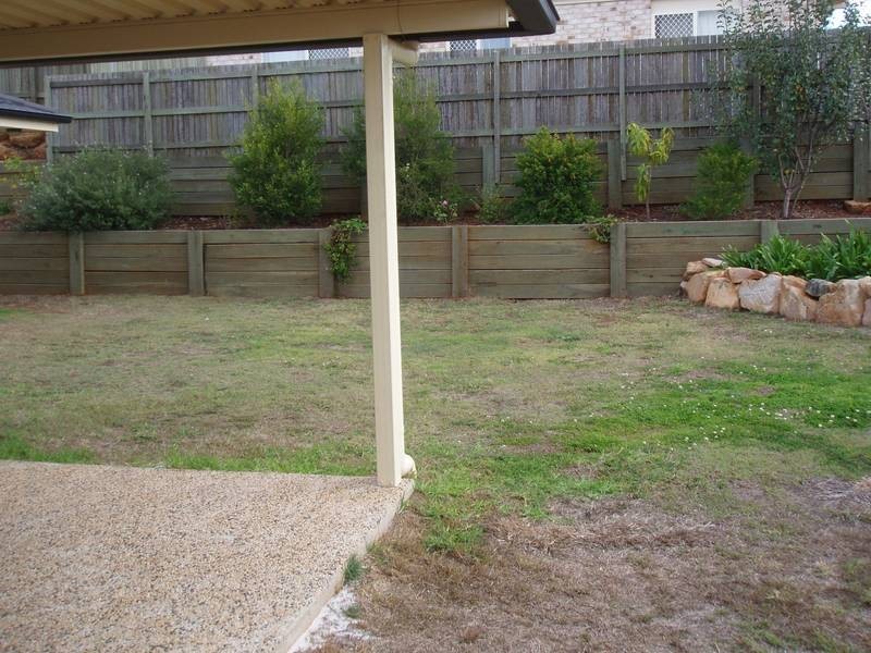 Kearneys Spring QLD 4350