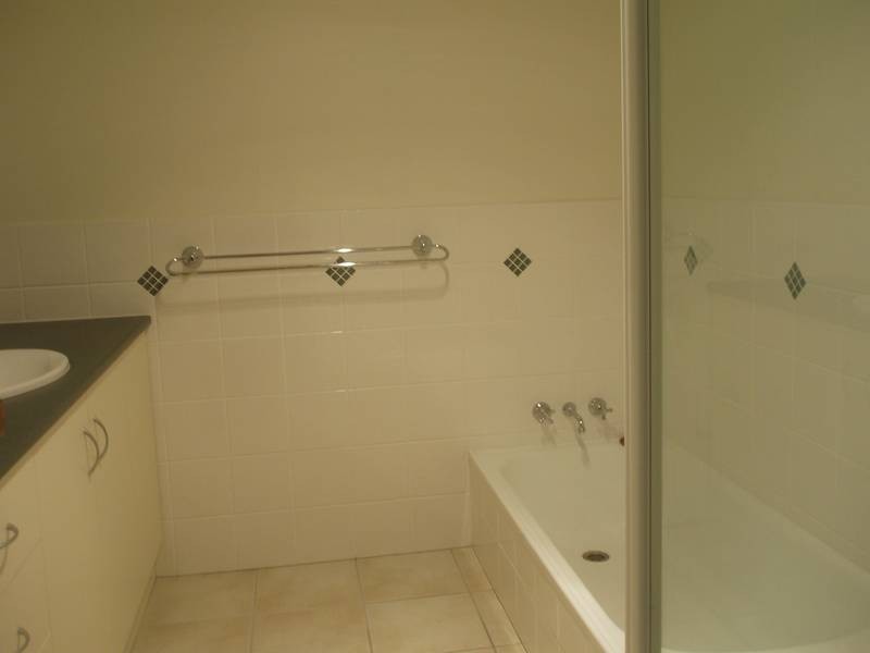 1/92 WEST STREET, Toowoomba City QLD 4350