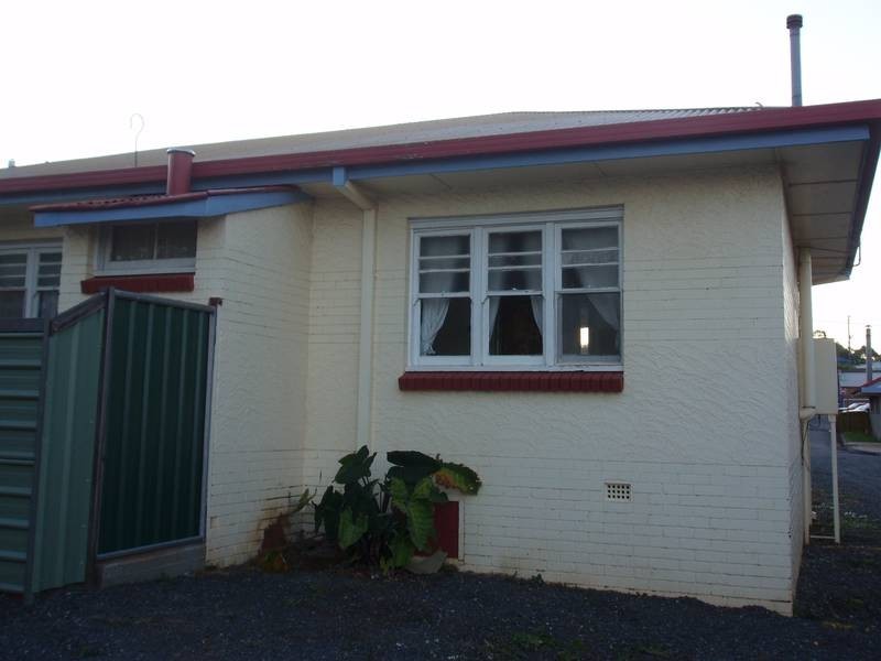 4 LEICHHARDT STREET, Centenary Heights QLD 4350