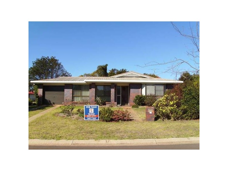 Centenary Heights QLD 4350