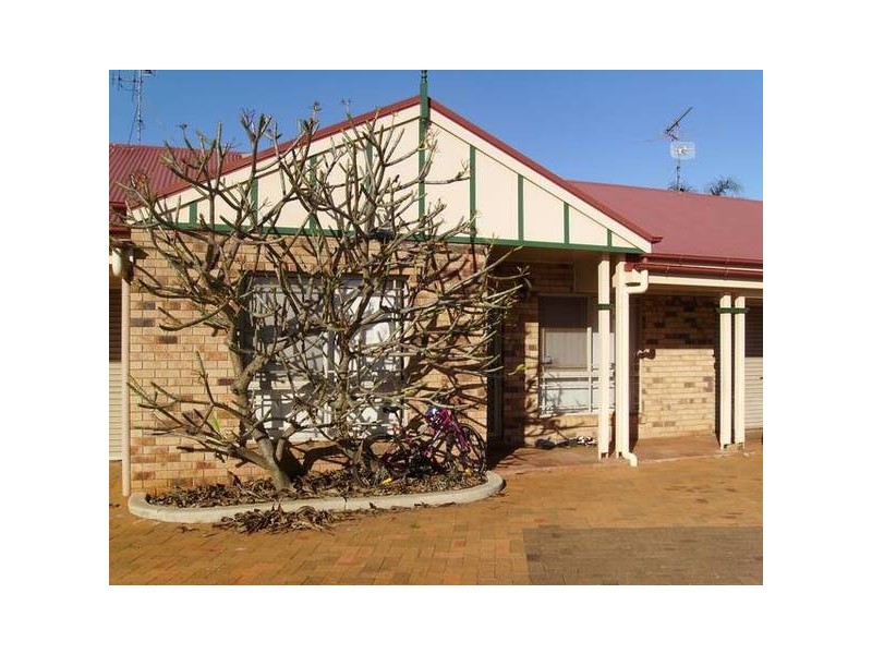 Kearneys Spring QLD 4350