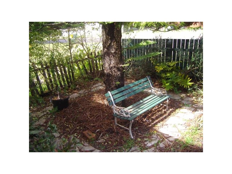 Centenary Heights QLD 4350