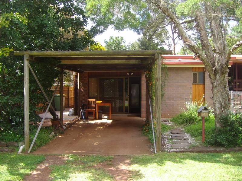 1/IA LILLEY STREET, East Toowoomba QLD 4350