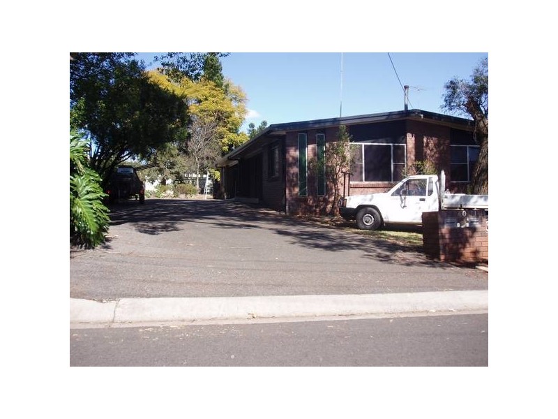 Centenary Heights QLD 4350