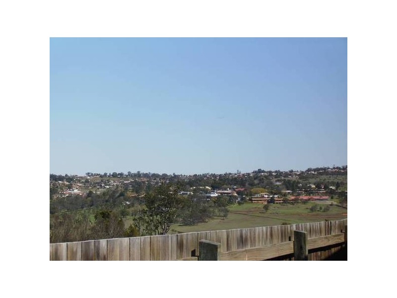 Mount Kynoch QLD 4350