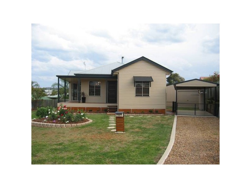 Kearneys Spring QLD 4350