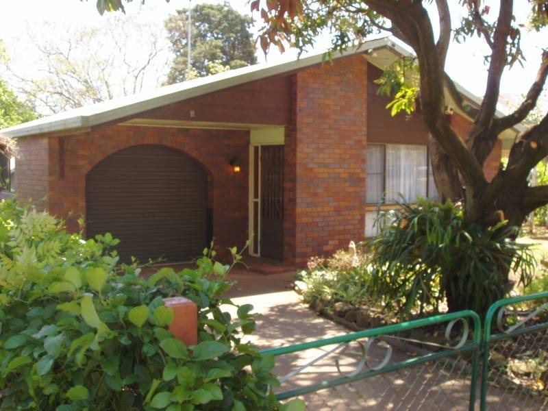 3 KENNETH STREET, East Toowoomba QLD 4350