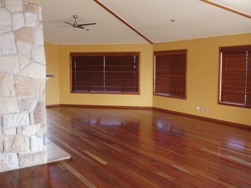 Blue Mountain Heights QLD 4350