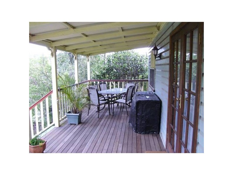 Mount Lofty QLD 4350