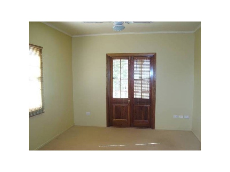 Mount Lofty QLD 4350