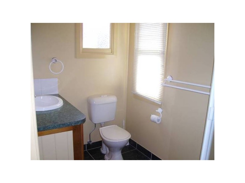 Mount Lofty QLD 4350