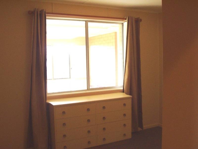 Centenary Heights QLD 4350