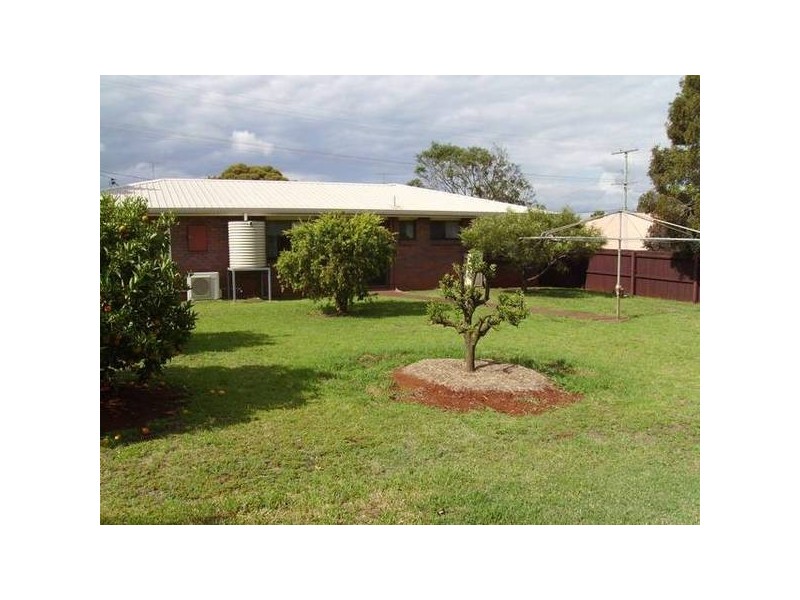 Kearneys Spring QLD 4350