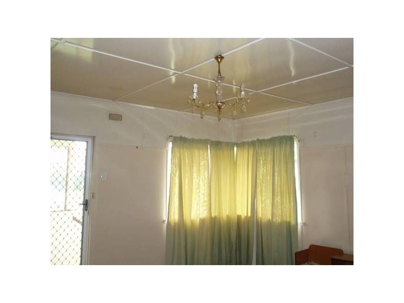 22 DOYLE STREET, North Toowoomba QLD 4350