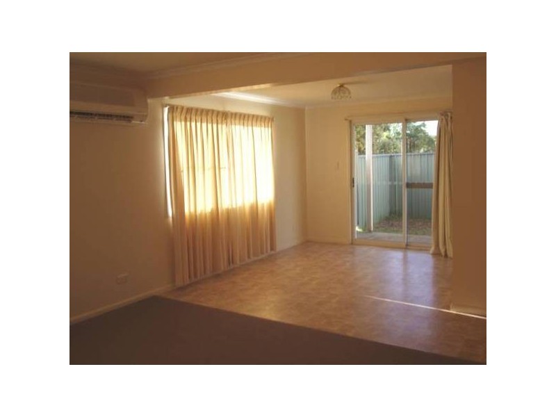 Kearneys Spring QLD 4350