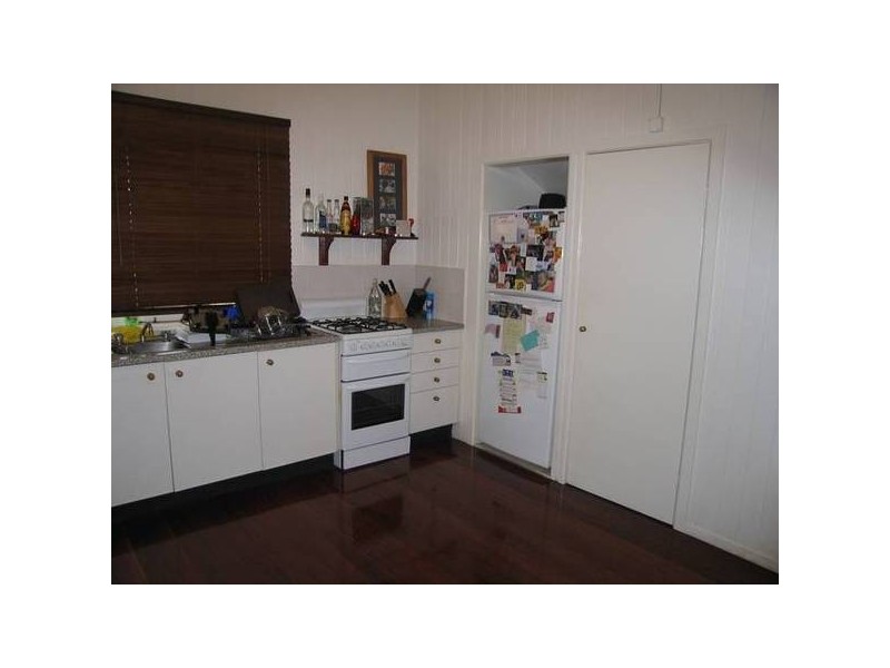 Mount Lofty QLD 4350