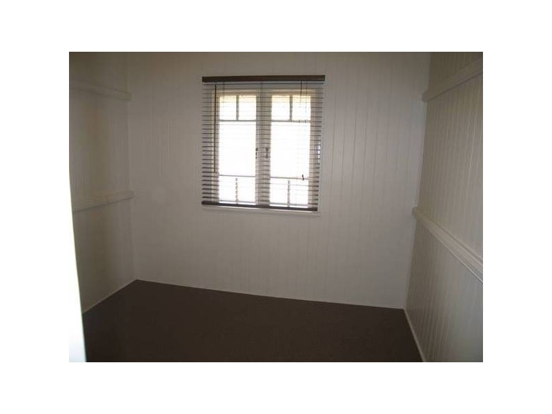 Mount Lofty QLD 4350