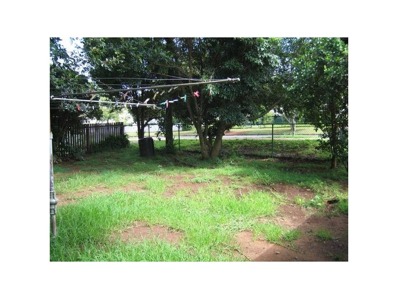 Mount Lofty QLD 4350