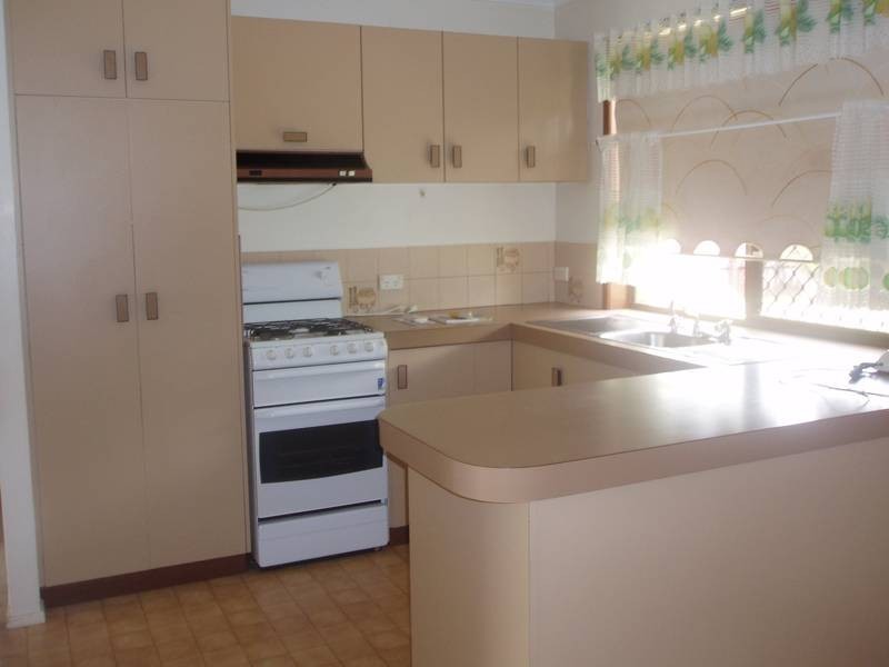 Kearneys Spring QLD 4350