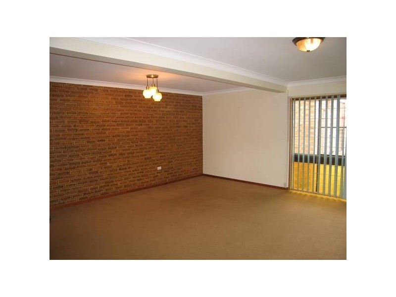 Centenary Heights QLD 4350