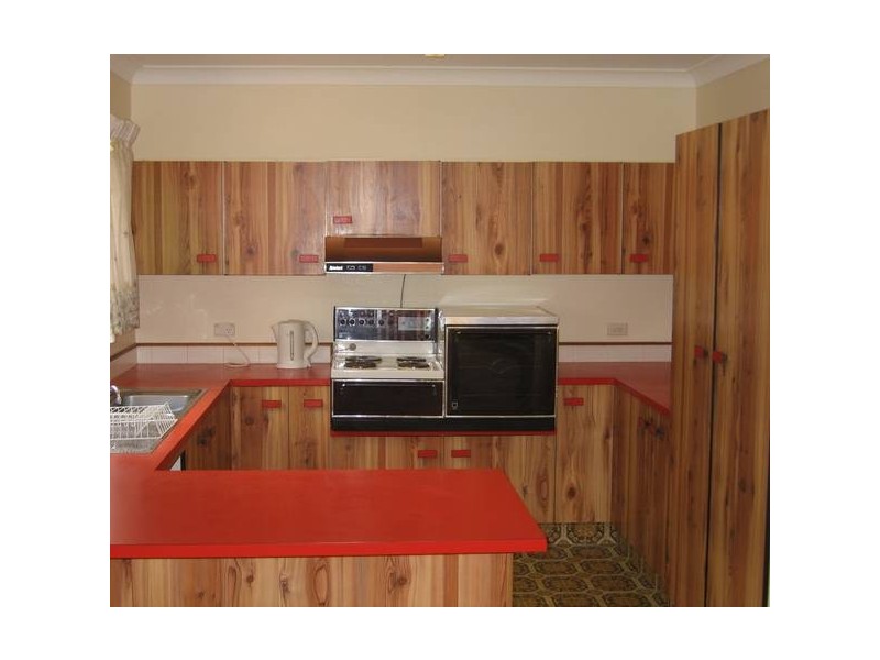 Centenary Heights QLD 4350