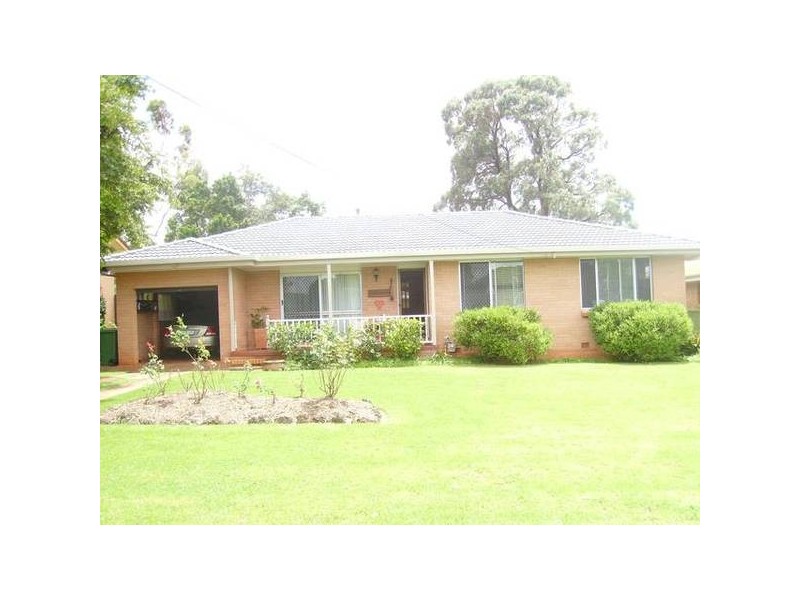 Centenary Heights QLD 4350