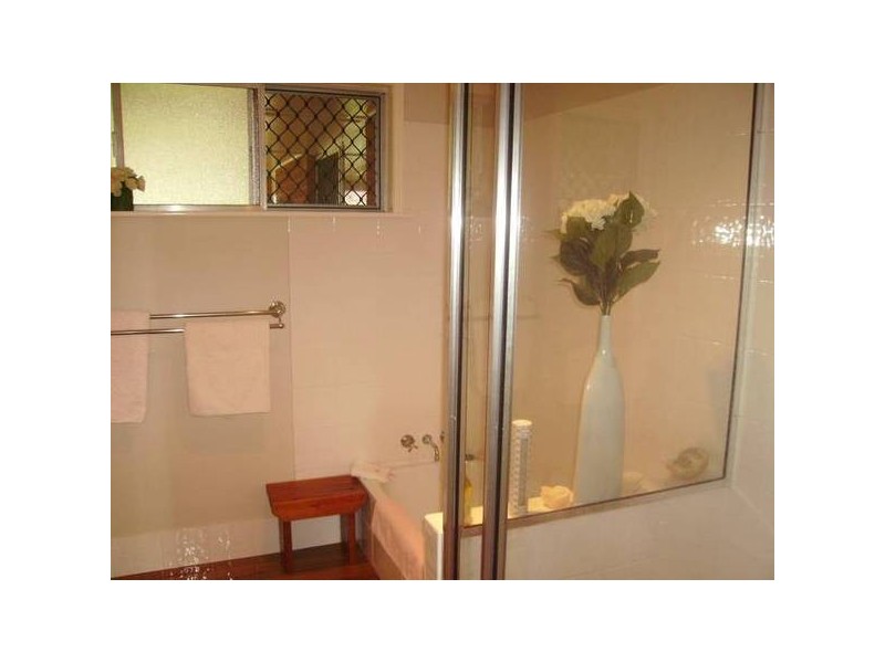 Centenary Heights QLD 4350