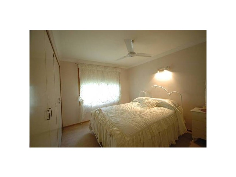 Mount Lofty QLD 4350