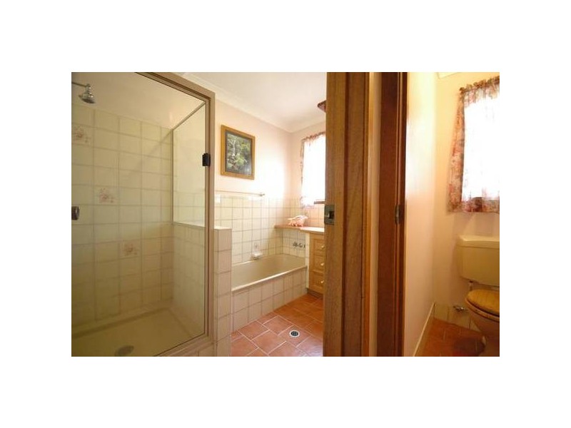 Mount Lofty QLD 4350