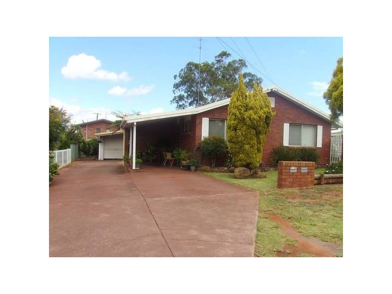 Kearneys Spring QLD 4350