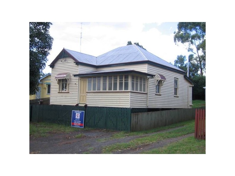 Mount Lofty QLD 4350