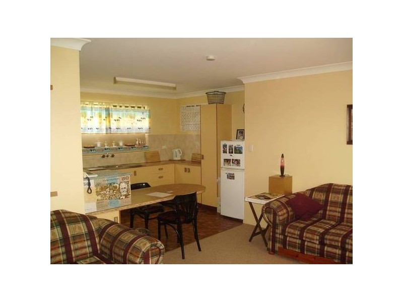 Centenary Heights QLD 4350