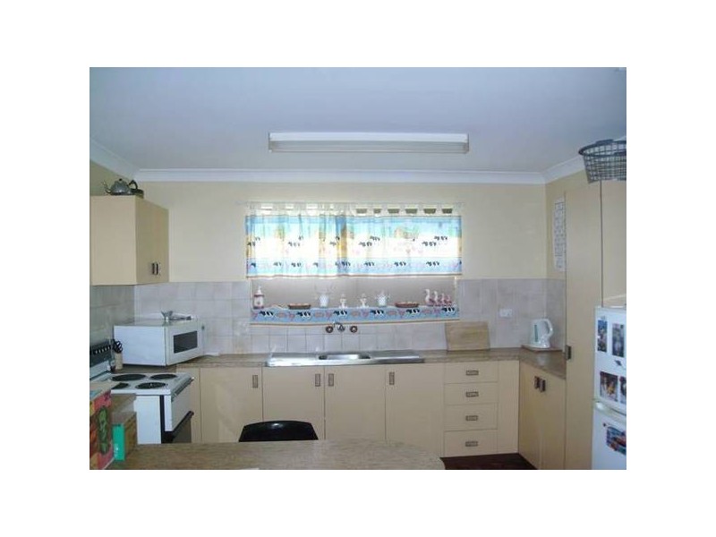 Centenary Heights QLD 4350