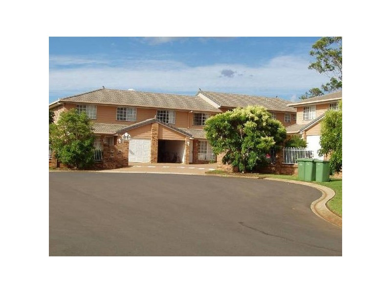 Kearneys Spring QLD 4350