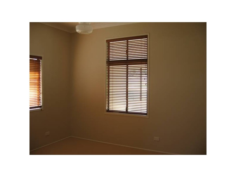 Mount Lofty QLD 4350