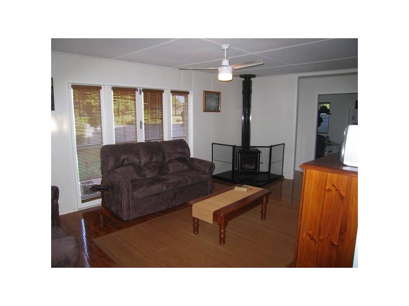 Centenary Heights QLD 4350