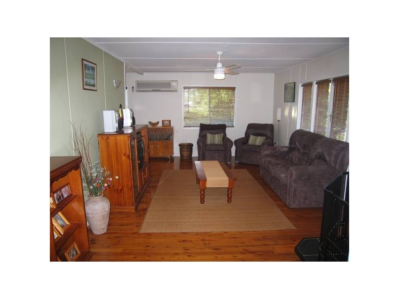 Centenary Heights QLD 4350