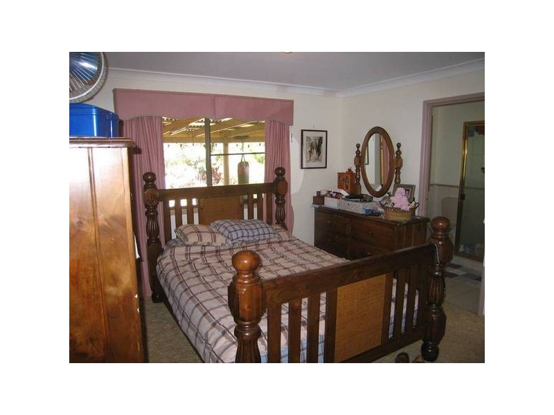 Centenary Heights QLD 4350