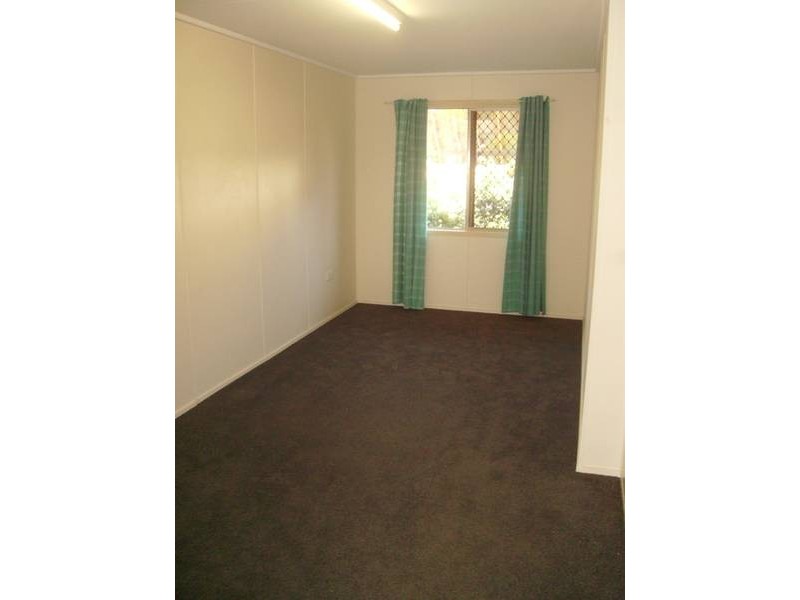 Centenary Heights QLD 4350