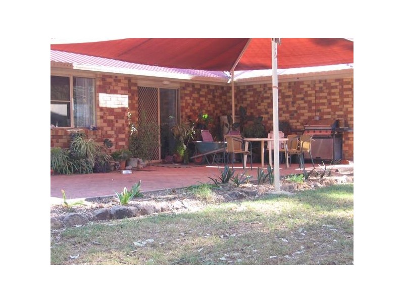 Upper Lockyer QLD 4352